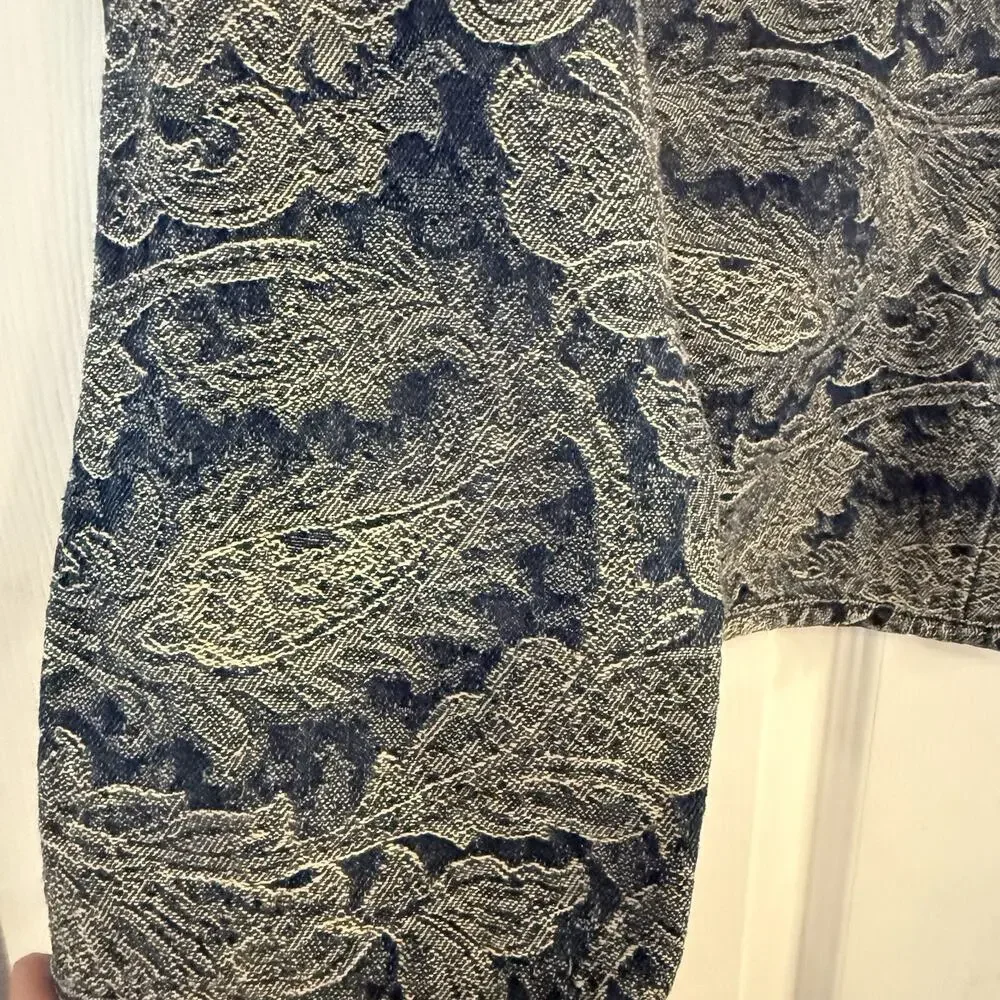 Chicos Denim Jacket Sz 2 (LG 12) Paisley Brocade Casual Lightweight‎ 100% Cotton